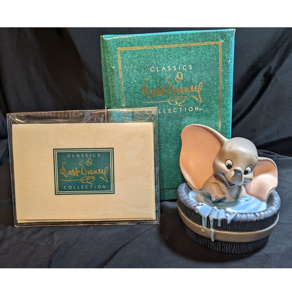 DISNEY WDCC Dumbo Simply Adorable Figurine 1995 Membership Gift Box Disney